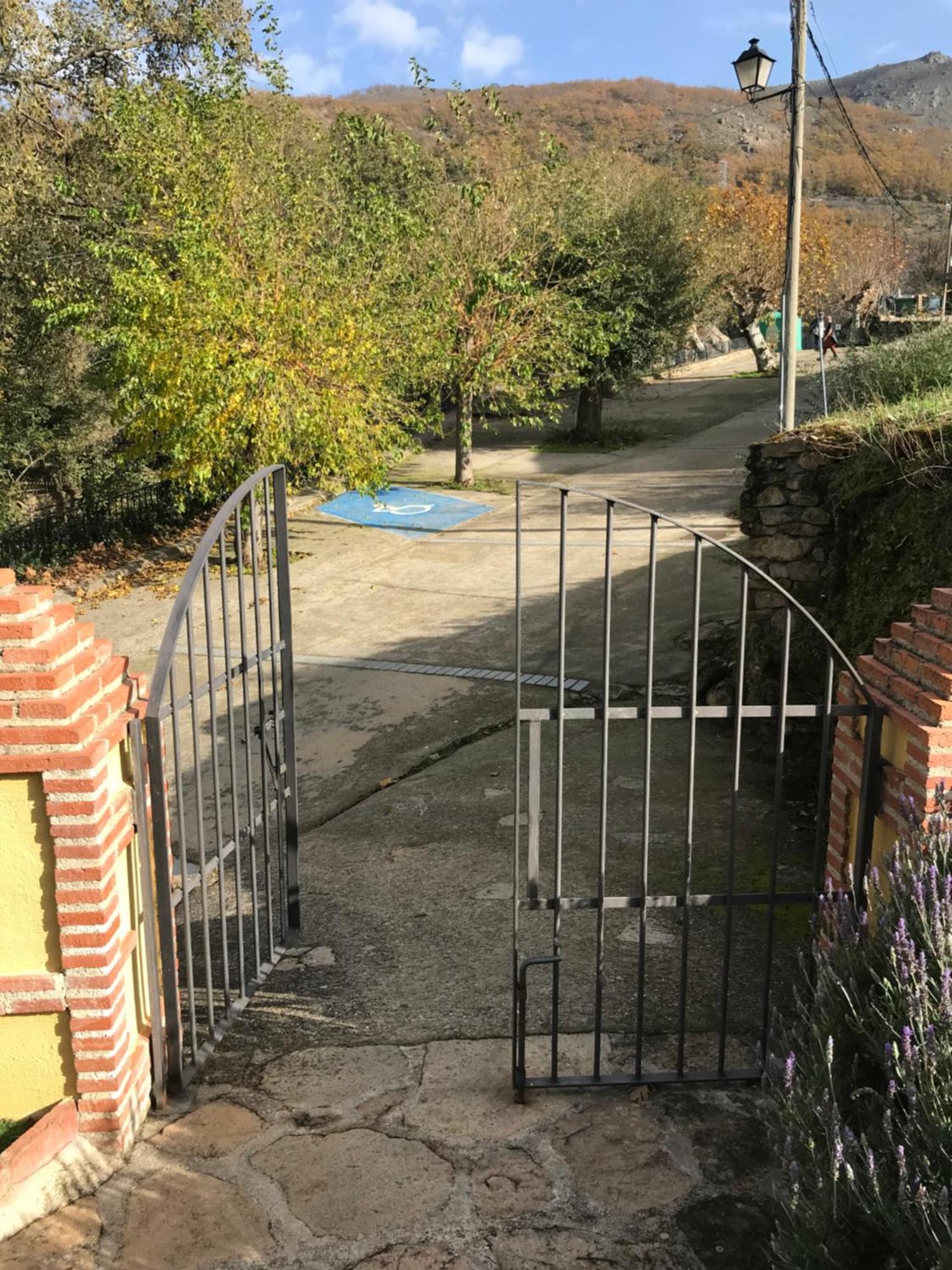 Aroma De Primavera En Casas Rurales Acebuche Casas del Monte Zewnętrze zdjęcie